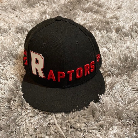 New Era Other - LAST CHNACE ACCEPTING ALL OFFERS Raptors hat